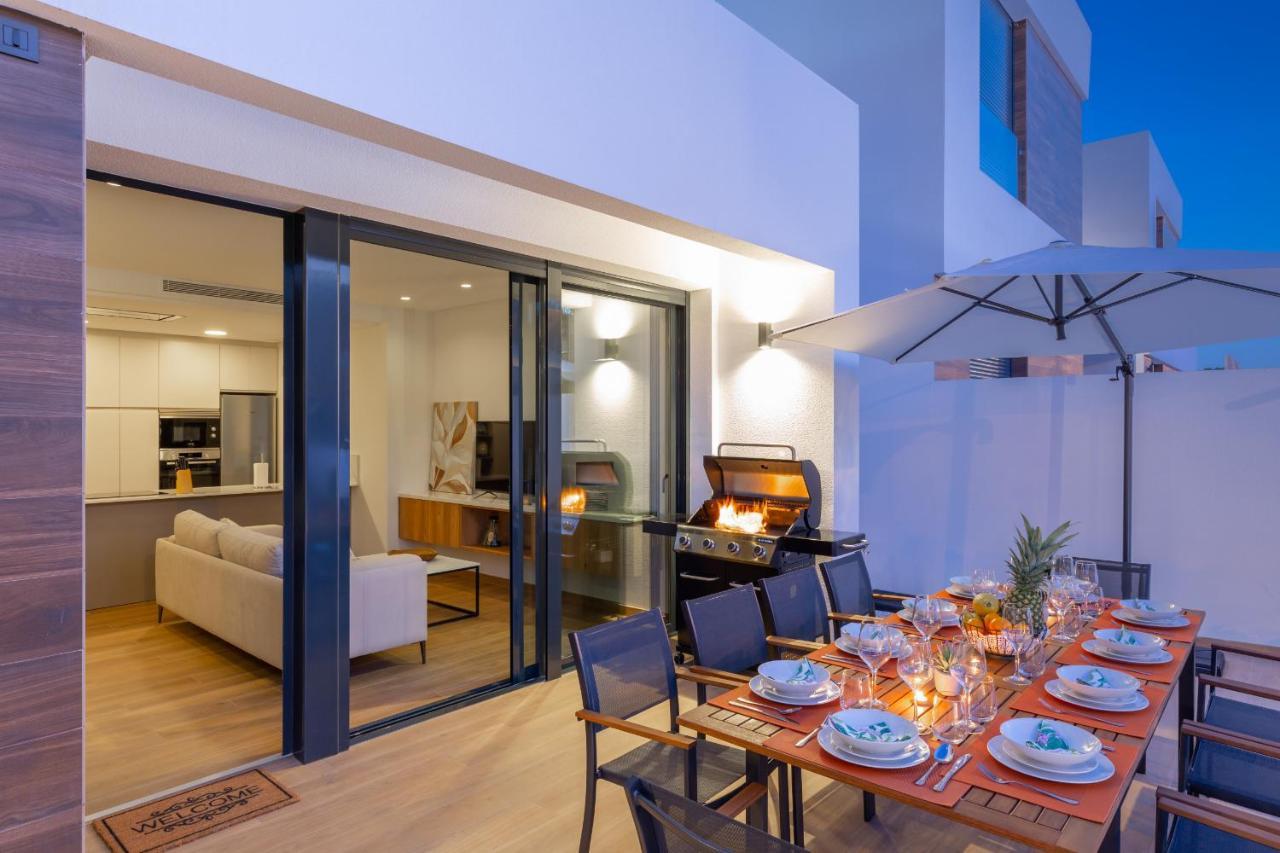 Vila Fidalsa 5 Stars Premium El Campello Exteriér fotografie