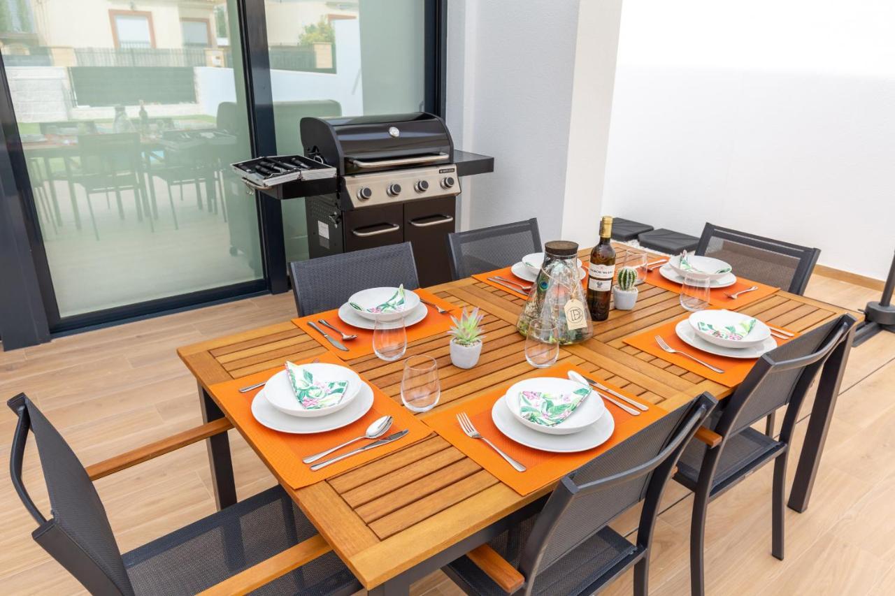 Vila Fidalsa 5 Stars Premium El Campello Exteriér fotografie