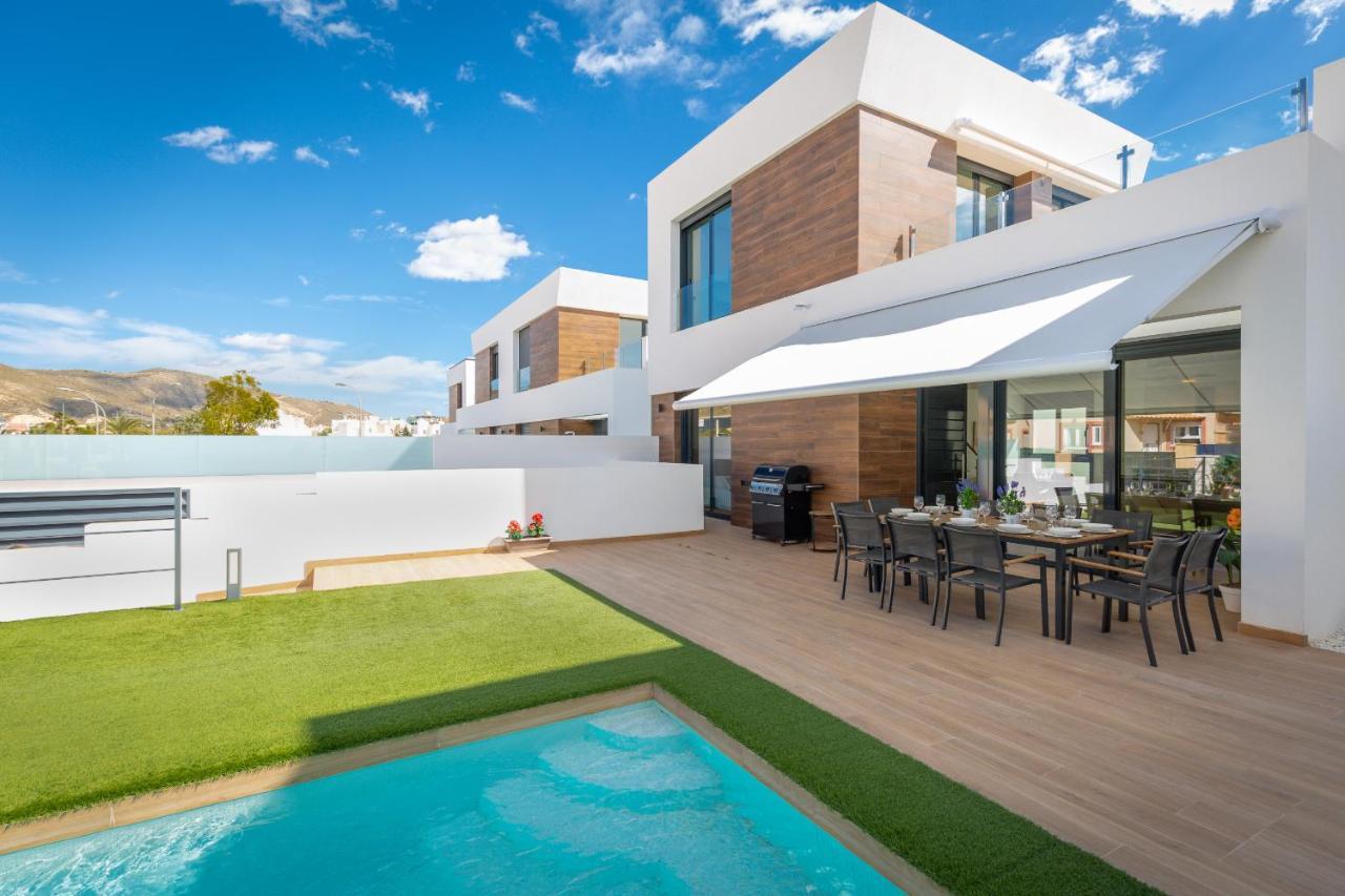Vila Fidalsa 5 Stars Premium El Campello Exteriér fotografie