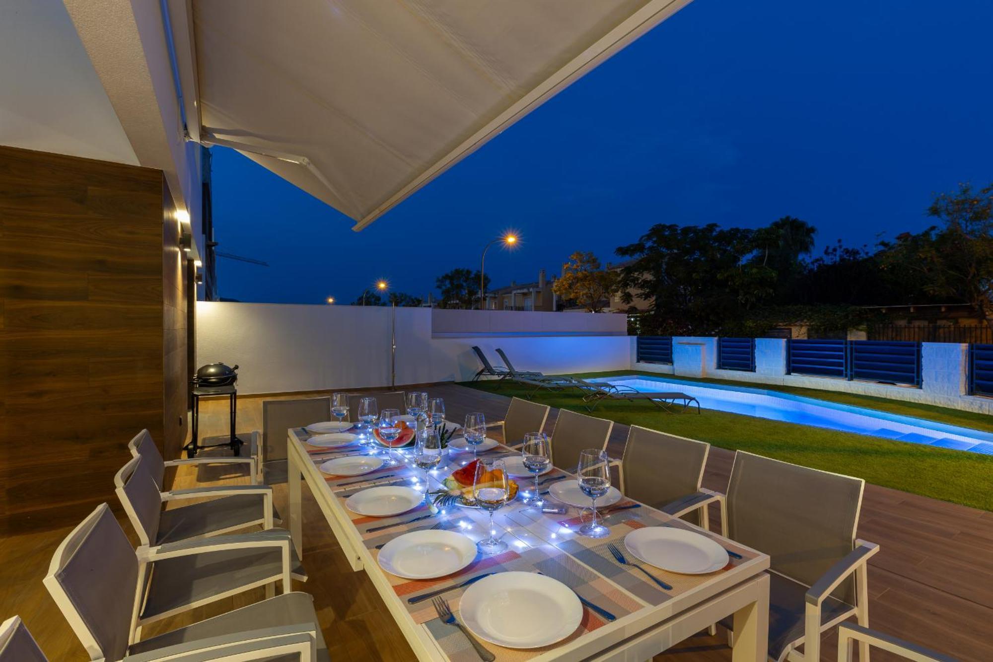 Vila Fidalsa 5 Stars Premium El Campello Exteriér fotografie